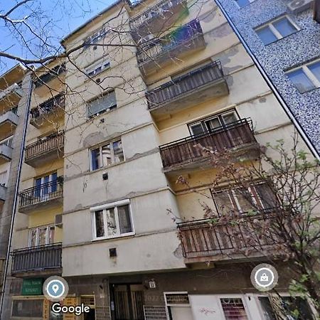 Kenyelmes Lakas Jo Helyen Apartment Budapest Bagian luar foto