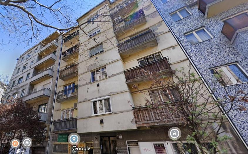 Kenyelmes Lakas Jo Helyen Apartment Budapest Bagian luar foto